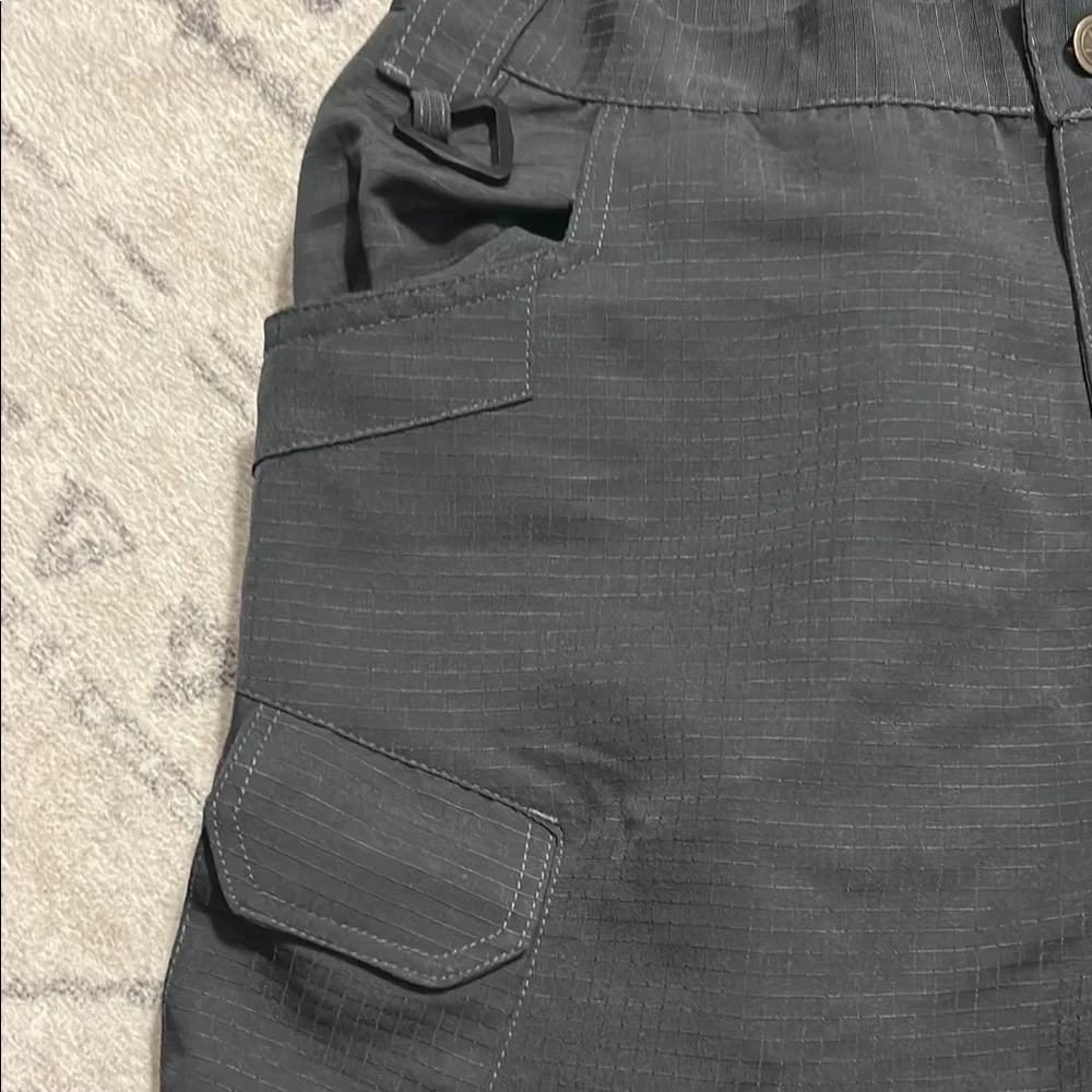 Men's Gray Cargo Shorts